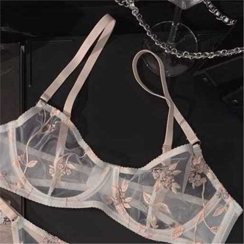 Maya French lace lingerie set
