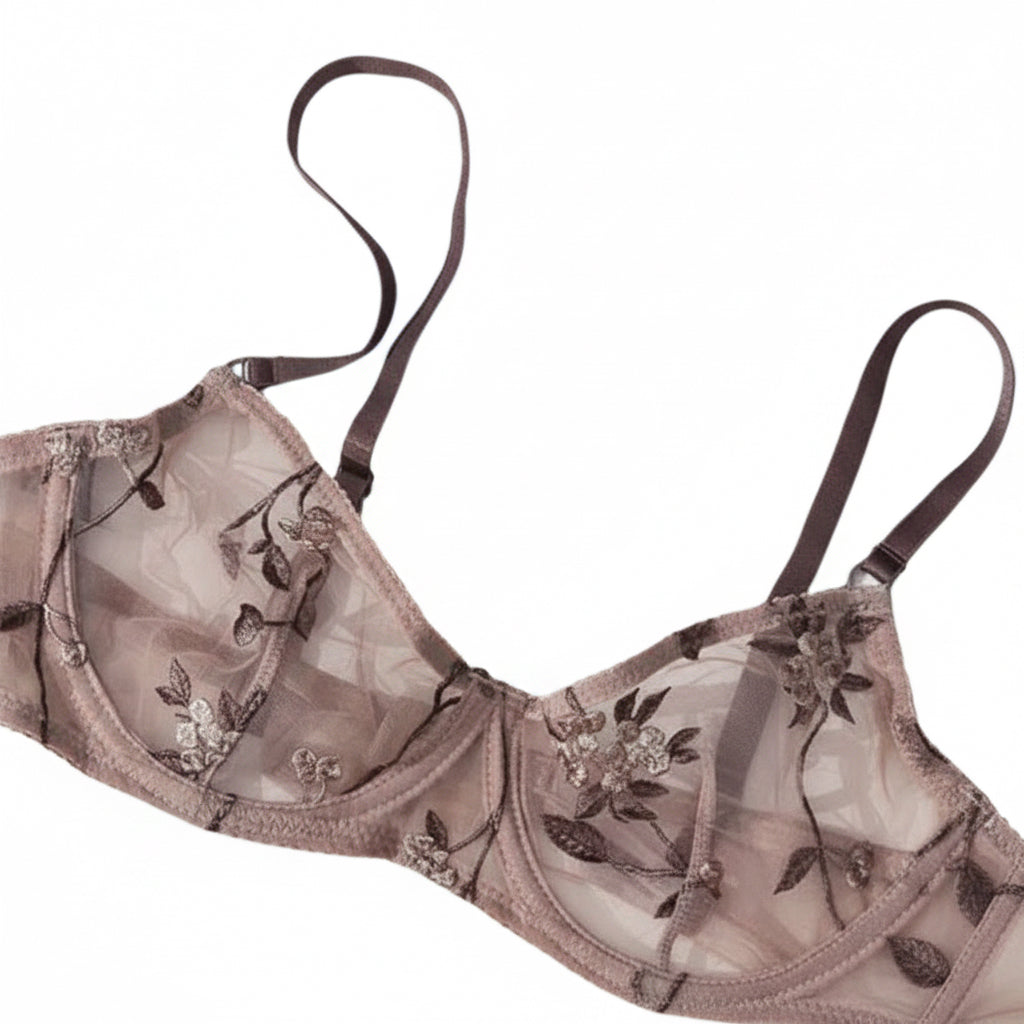 TIA French lace lingerie set