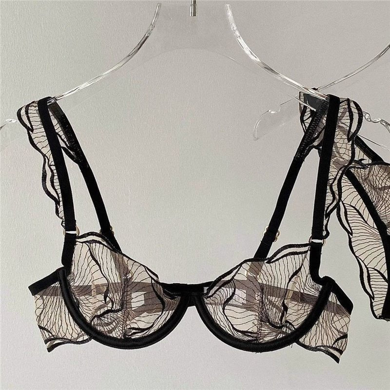 Kila  French ruffled lingerie set