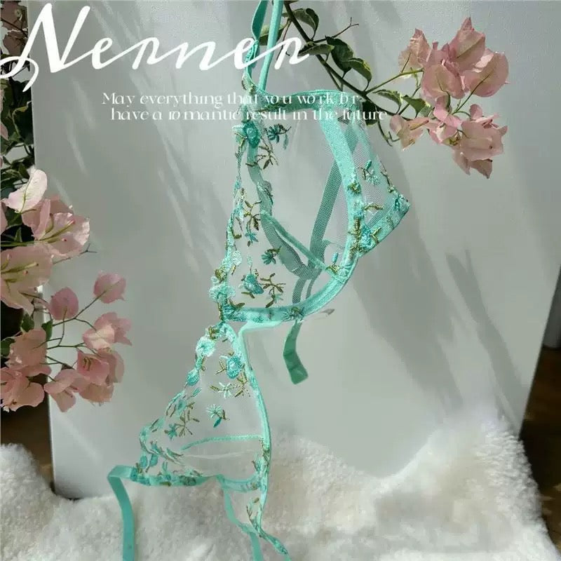 Floral embroidery lingerie set