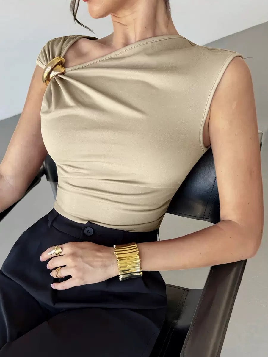 Top with metal accessories