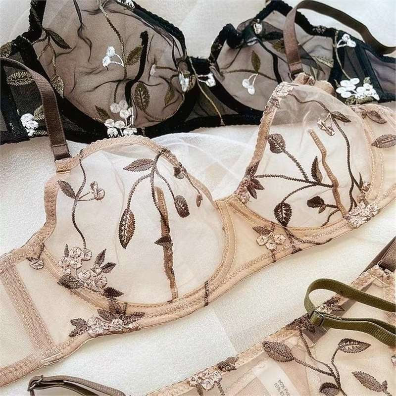 Maya French lace lingerie set
