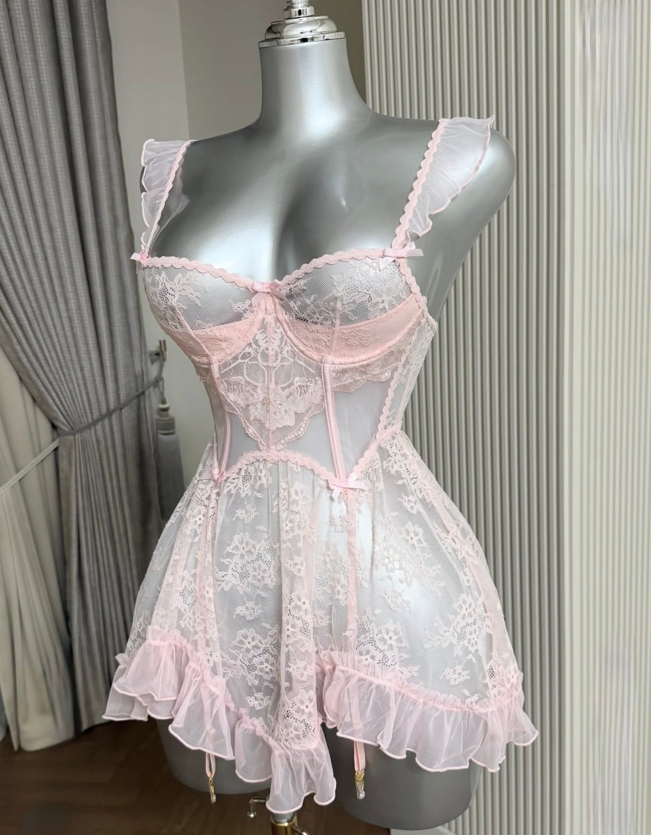 Pinky baby doll lingerie set
