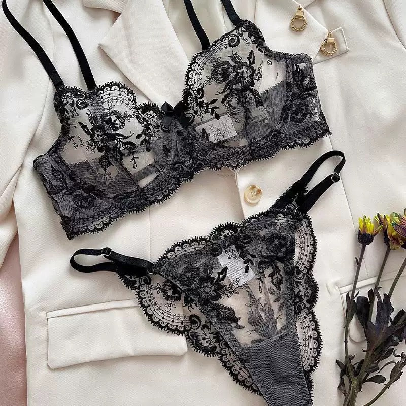 Black lace lingerie set
