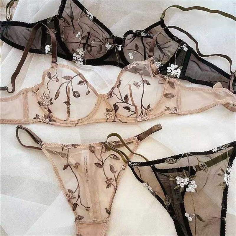 Maya French lace lingerie set