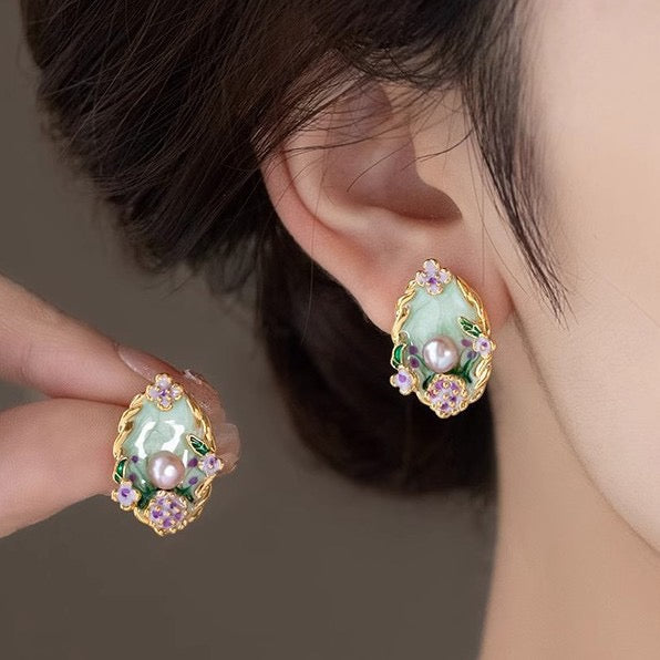 French style vintage earrings