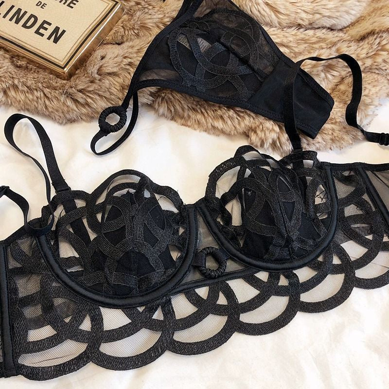 Mila lingerie set