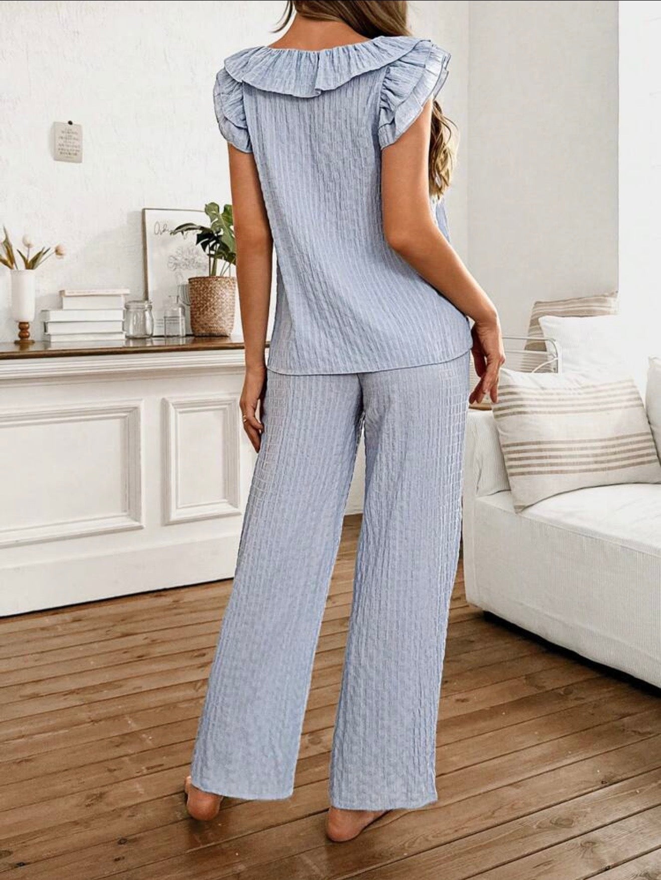 Baby blue raffled pijama