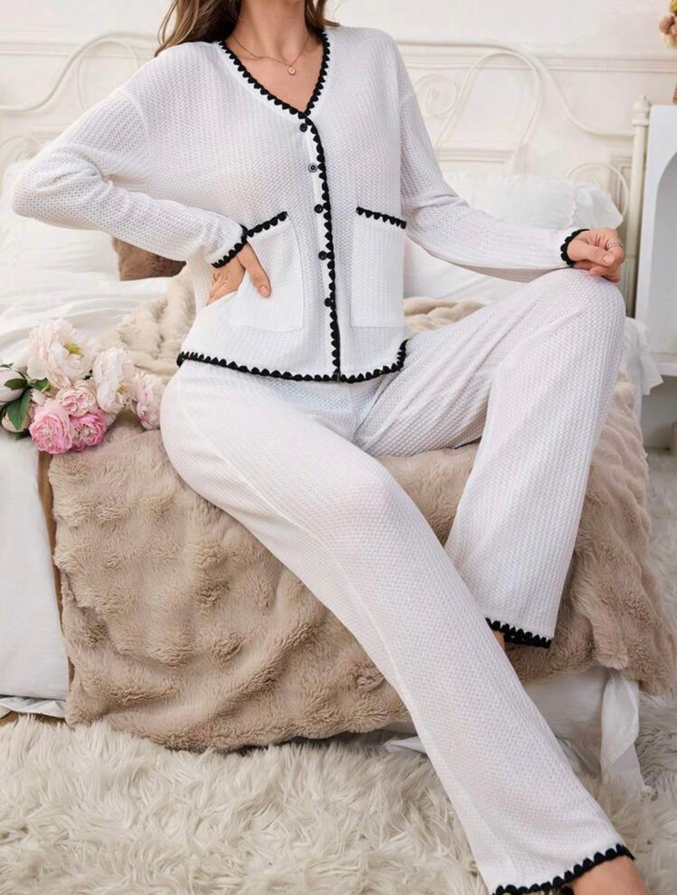 White classic pijama