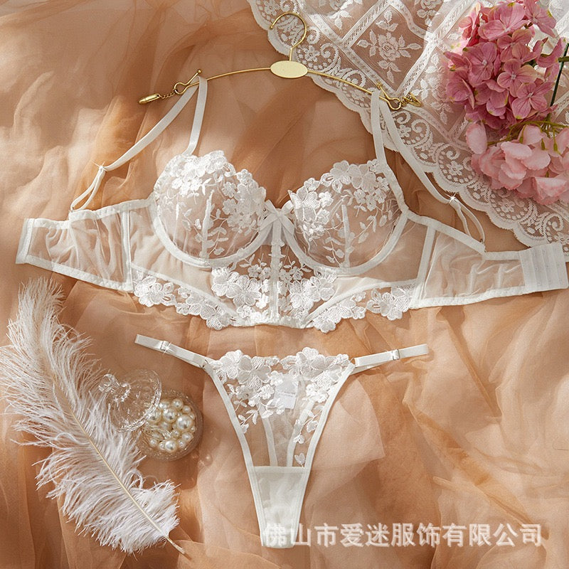 White corset 2 pieces lingerie set