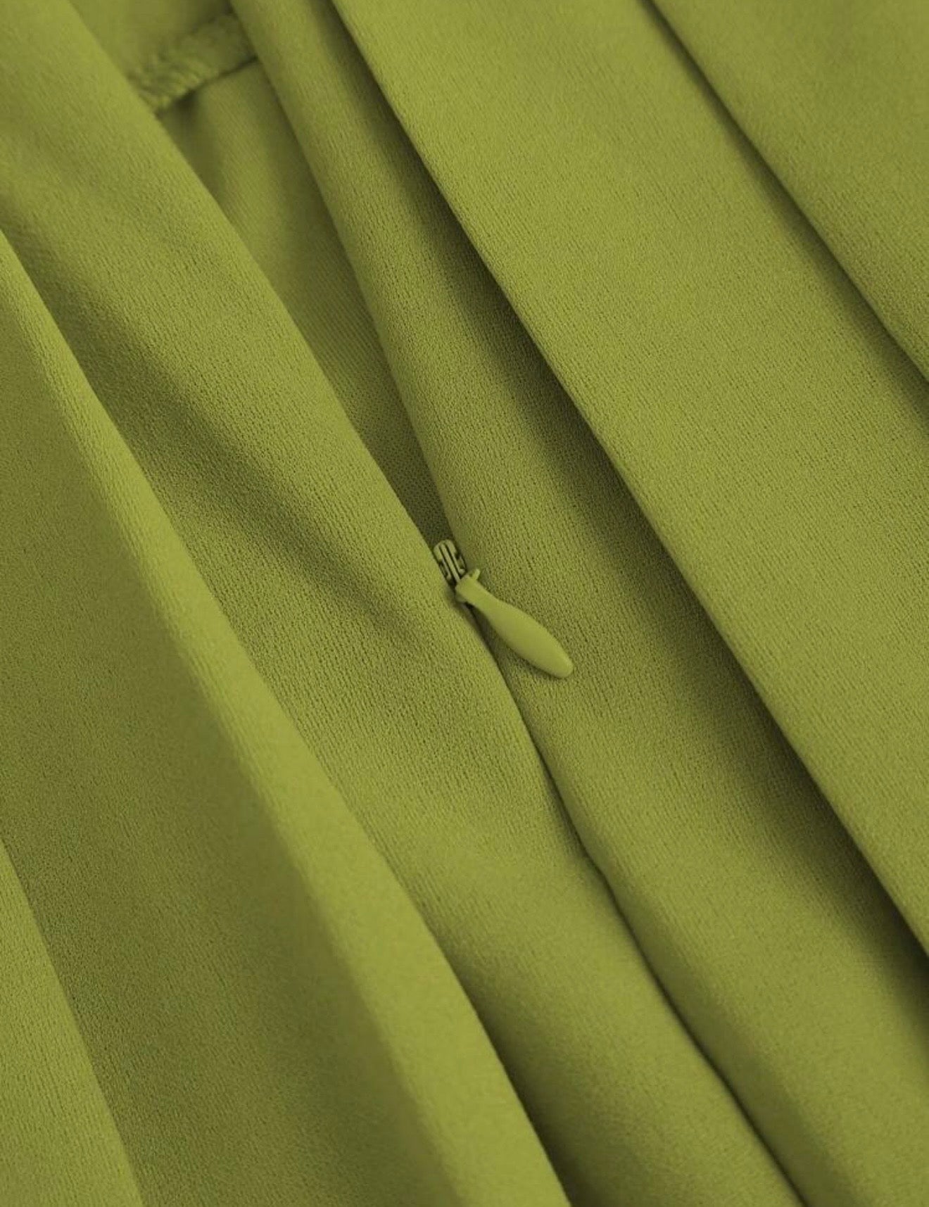 Woman green set (vest+skirt)